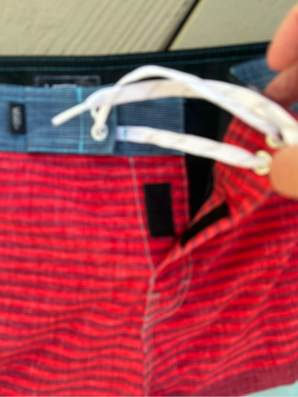 VANS Red, Blue & Teal Striped Swim/Board Shorts. Size: 27/14 boys XL - Picture 6 of 10